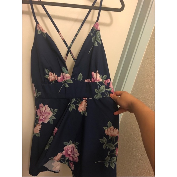 Floral romper - Picture 3 of 4